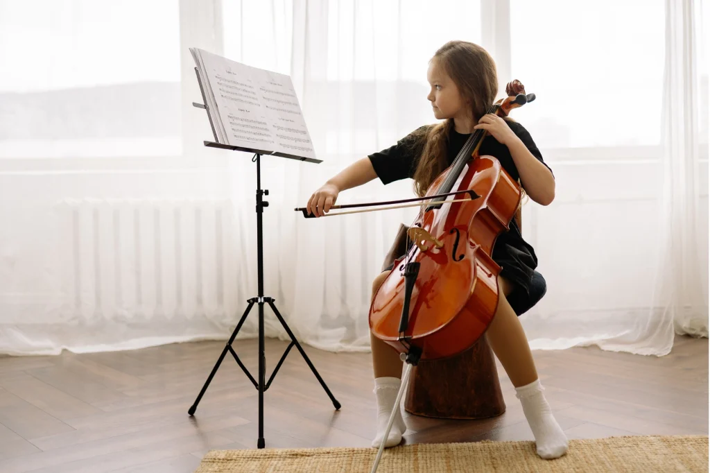 Cellounterricht an der Musik- und Kunstschule Oberes Mostviertel